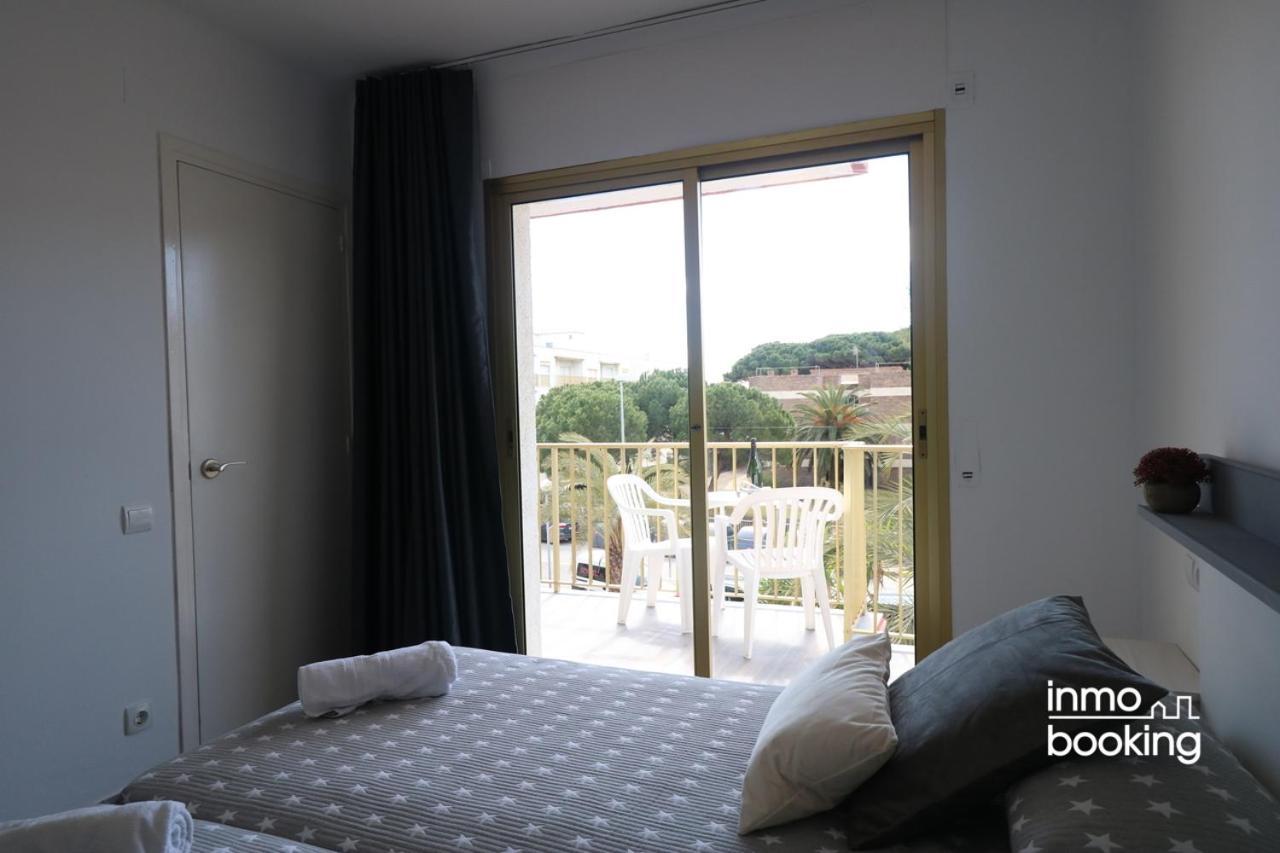 Inmobooking Pins II Essence Holyday Кембрилс Екстериор снимка